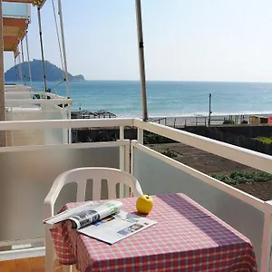 Riviera 3*, Albenga Italien