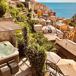 La Torretta 3*, Manarola Italien
